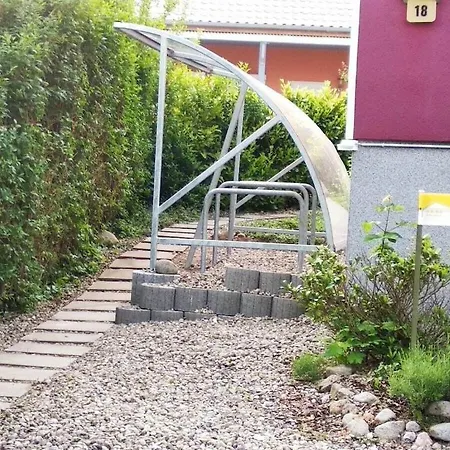 Prázdninový dům 3 Ground Floor Right In The Complex Zislow