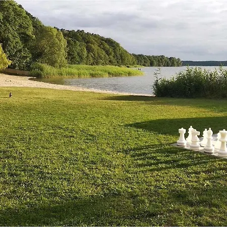 3 Ground Floor Right In The Complex * Zislow